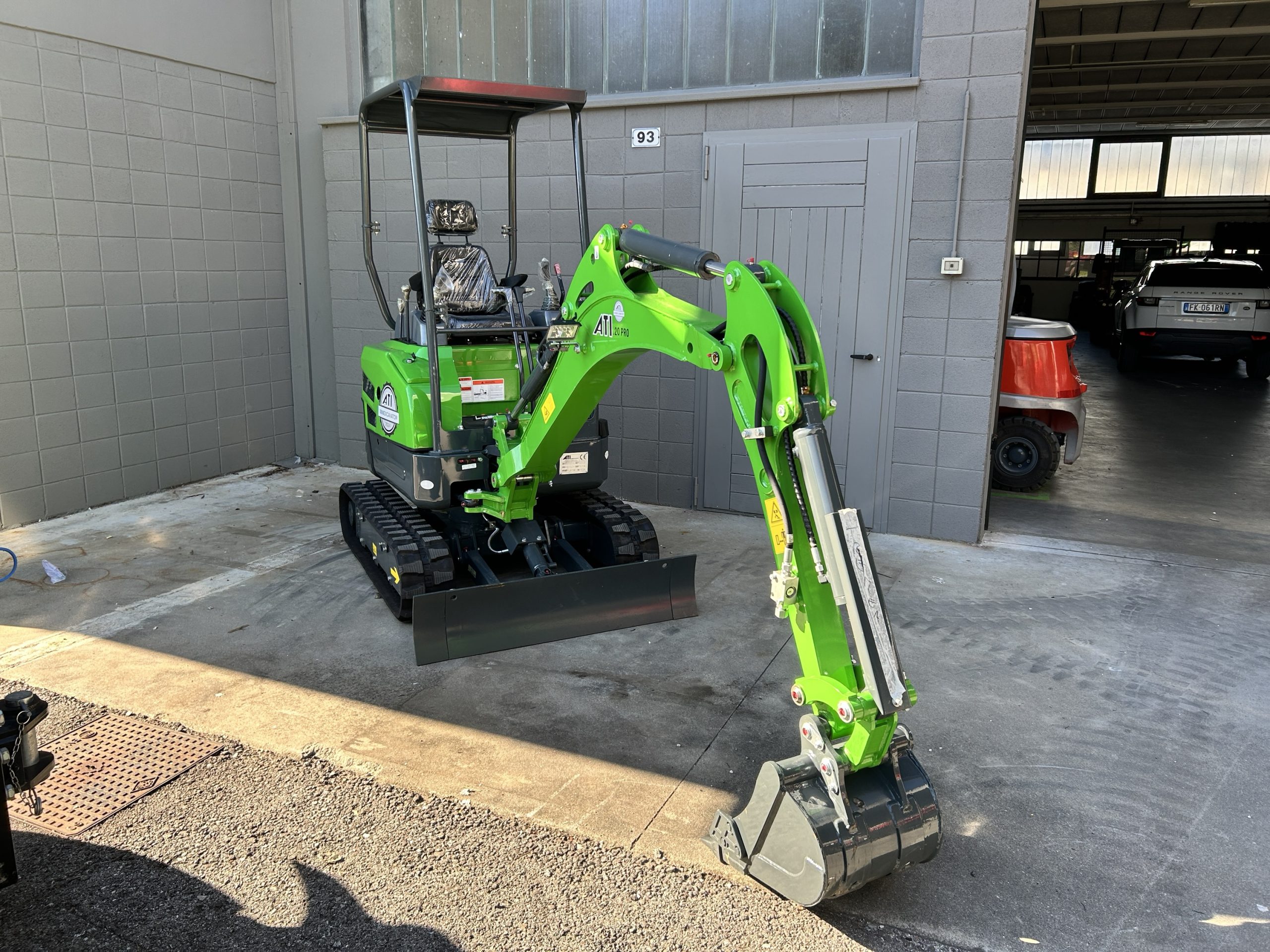 MINI ESCAVATORE ATI 20 PRO motore kubota