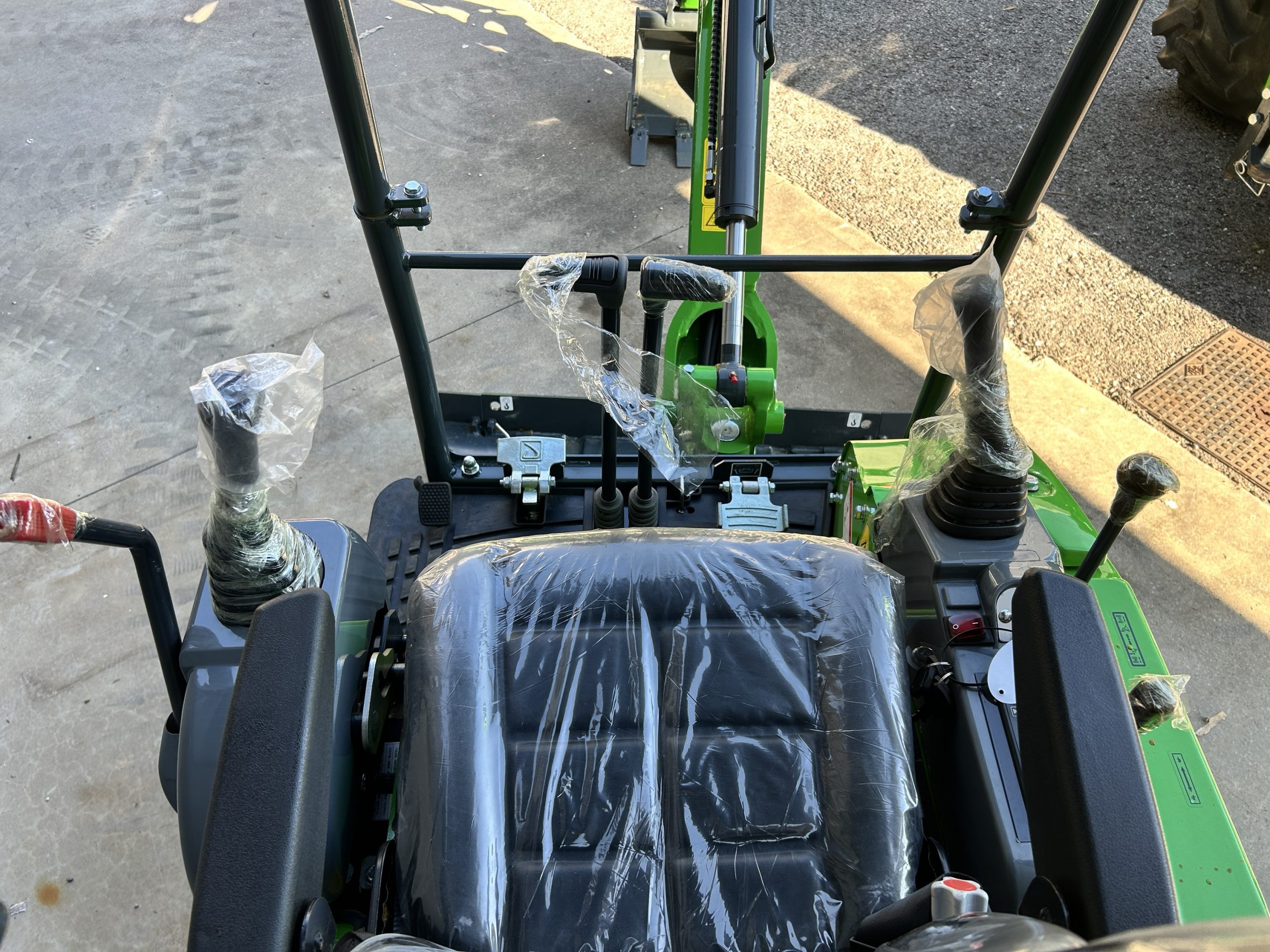 MINI ESCAVATORE ATI 12 PRO motore Kubota - immagine 6