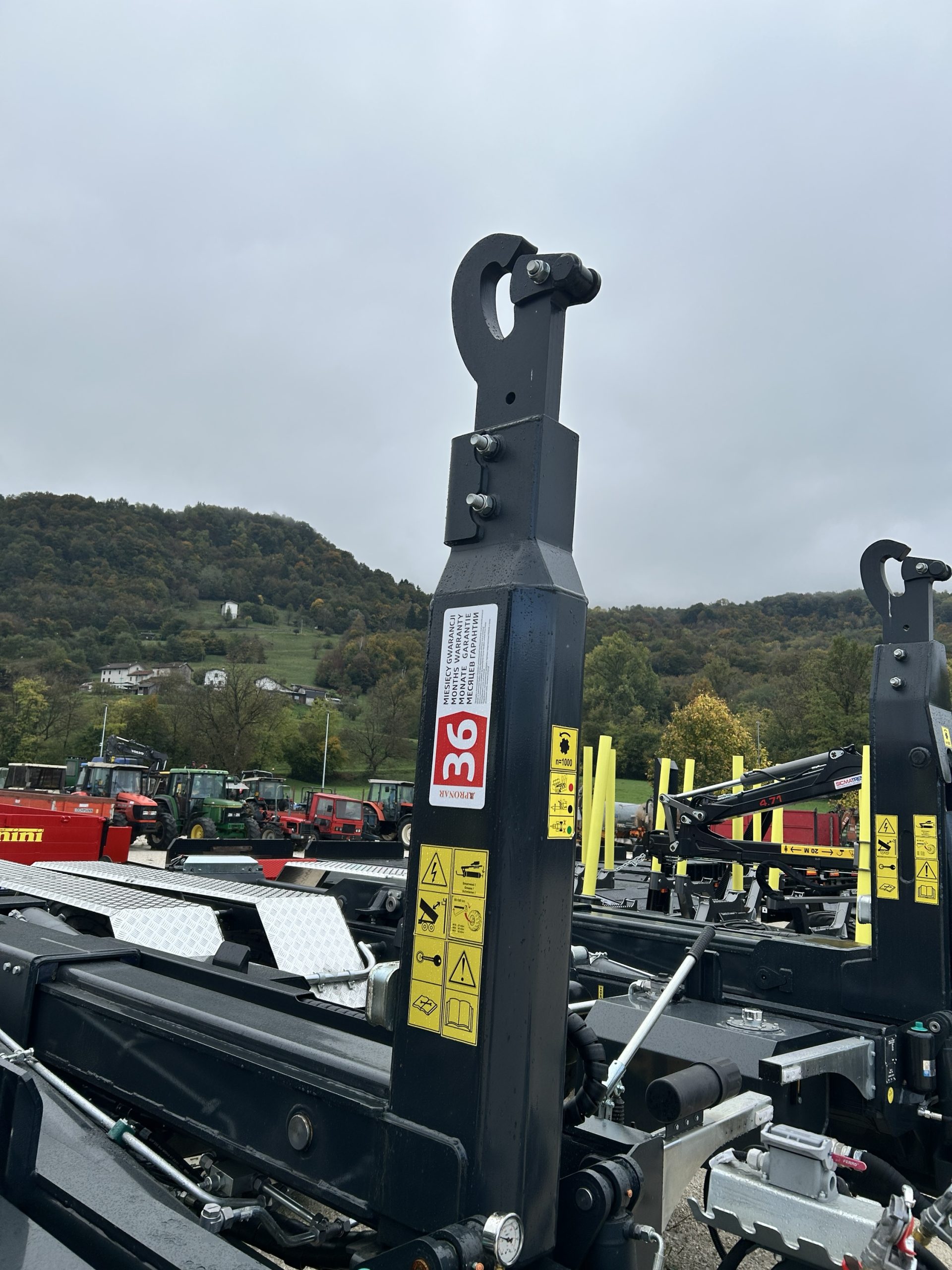 Pronar T286 porta casse scarrabile - immagine 7